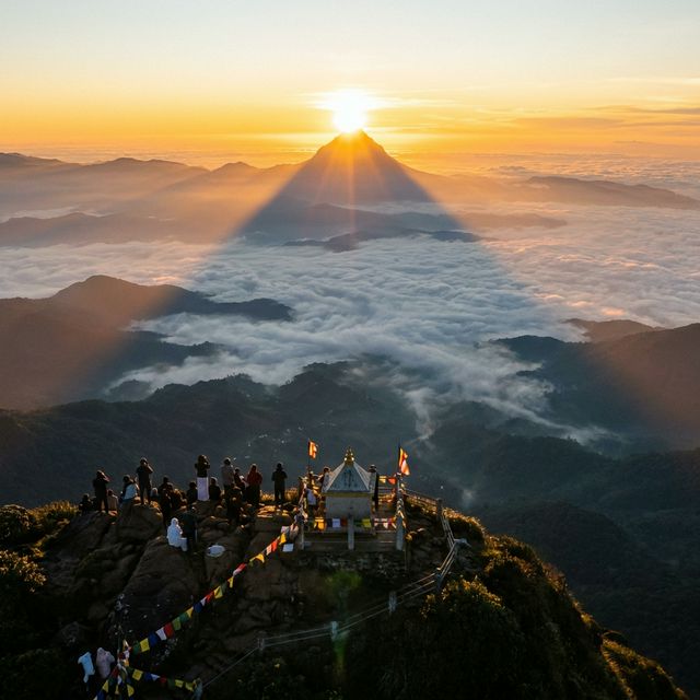 Adam's Peak Hike Guide: Conquering Sri Pada
